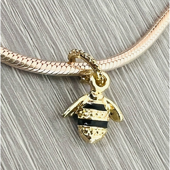 Gold plated bee charm, Bee hive collectors European beads, fits Pandora - Picture 2 of 5